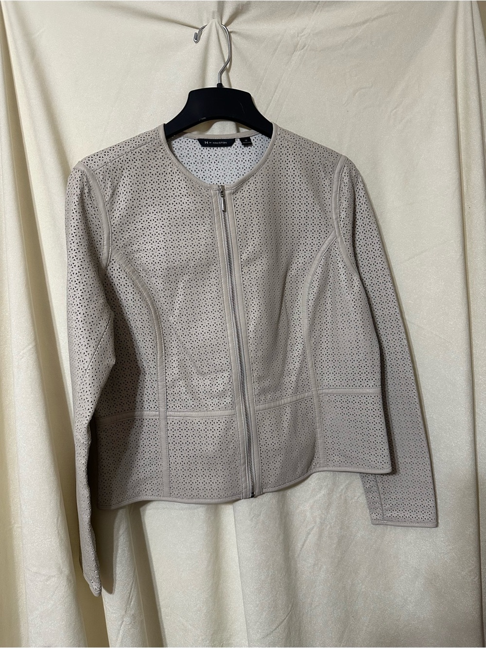 HALSTON WOMEN JACKET